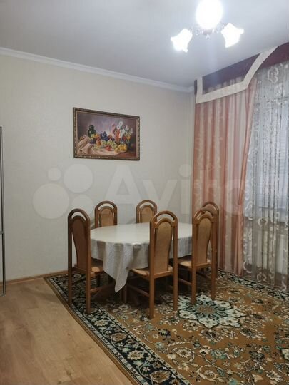 3-к. квартира, 122,1 м², 1/3 эт.