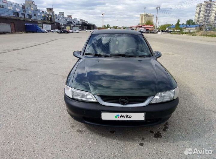 Opel Vectra, 1998