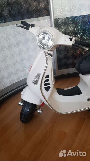 Детский мопед