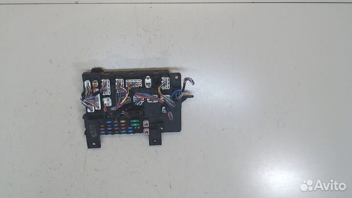 Блок предохранителей Mitsubishi Eclipse Cross, 201