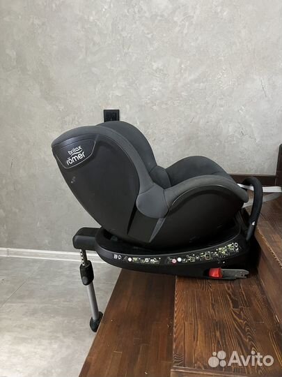 Автокресло от 0 до 18 britax romer dualfix R2