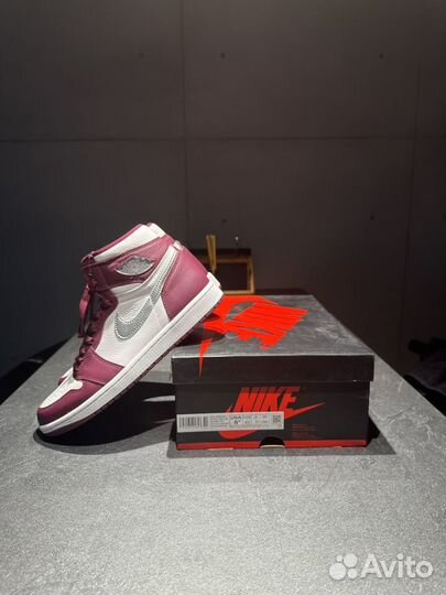 Nike Air Jordan 1 High Retro OG Bordeaux