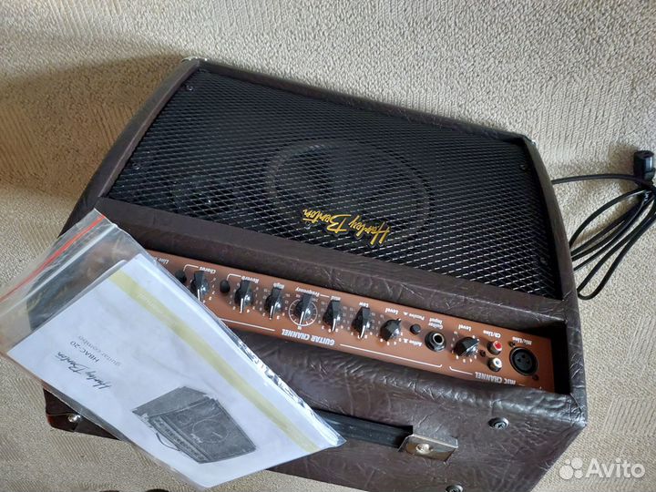 Новый комбоусилитель для вокала или акустики