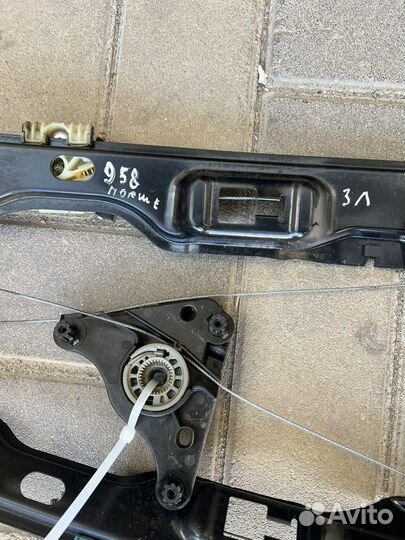 Стеклоподъемник porsche cayenne 958 задний левый