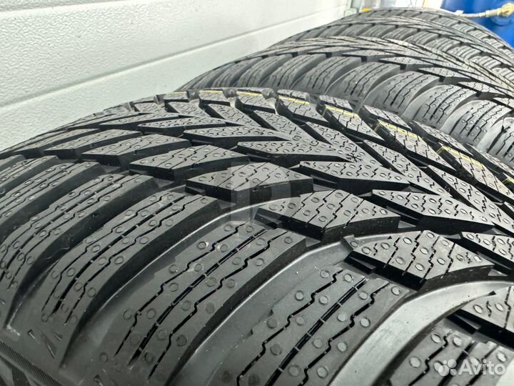 Nokian Tyres Snowproof 2 245/45 R20 103V