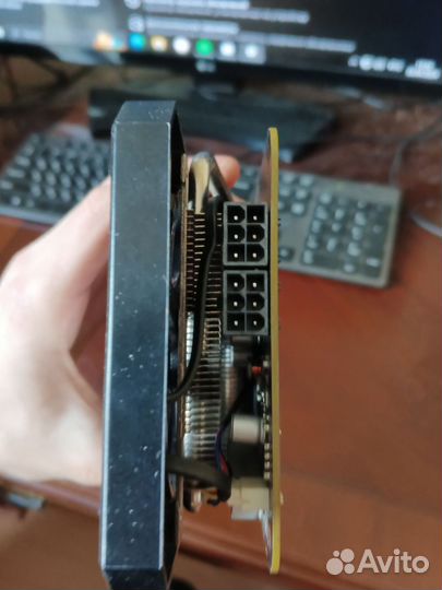 Видеокарта Radeon R9 380