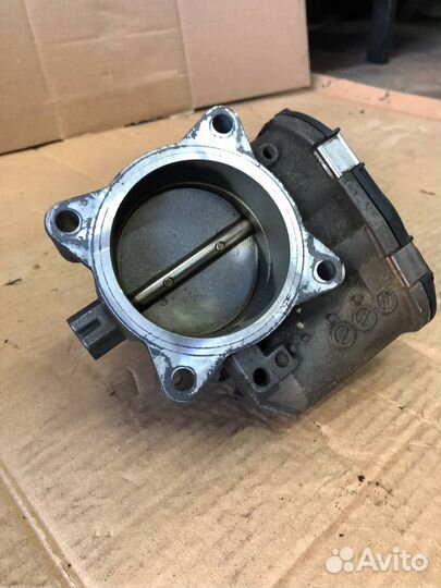 Дроссельная заслонка Volvo 30711553