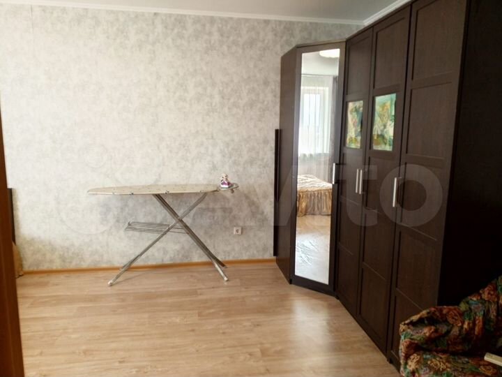 1-к. квартира, 40 м², 8/16 эт.