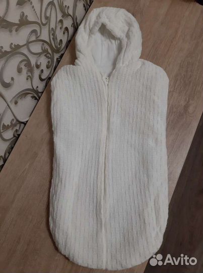 Комплект на выписку для девочки