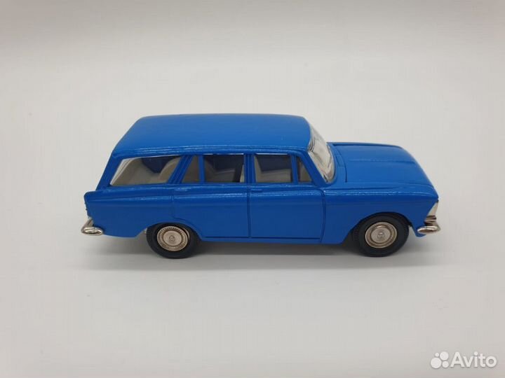 Москвич 426 А-3 синий цвет