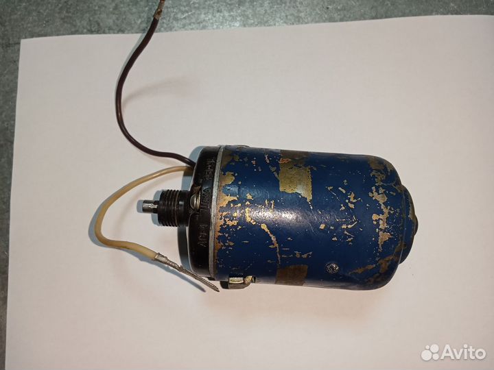 Моторчик от редуктора дворника