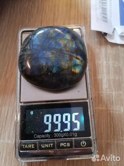 Лабрадор камень