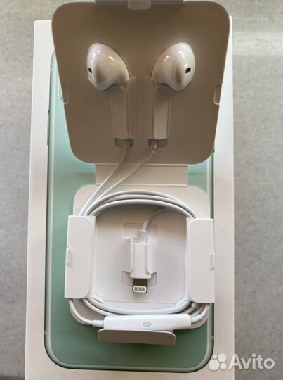 Оригинальные Наушники Apple EarPods с разъёмом 3,5