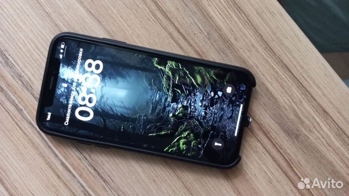 iPhone X, 64 ГБ