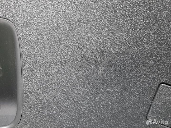 Обшивка крышки багажника Peugeot 3008 2010