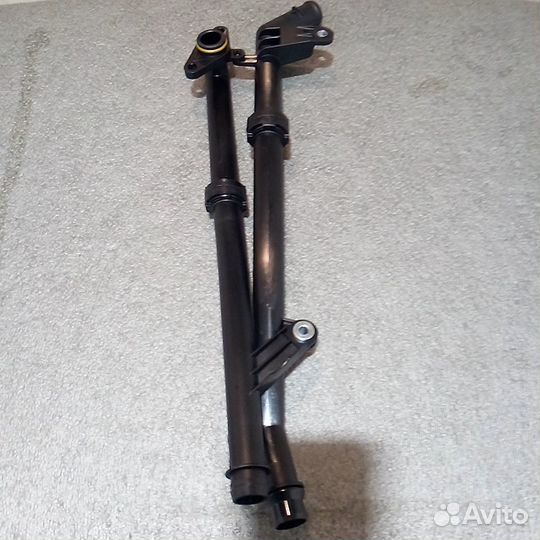 Трубка радиатора мерседес а2712002652 мотор м271