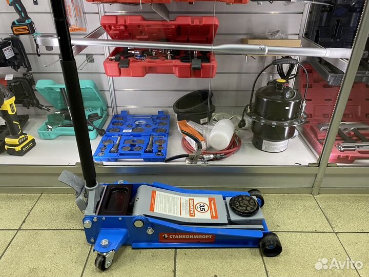 HM5605 Подкатной домкрат на 3,25 т