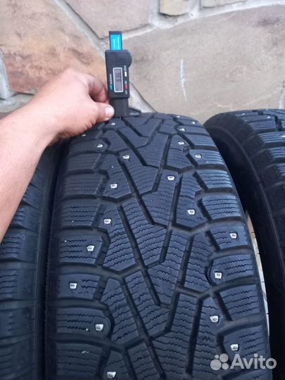 Pirelli Ice Zero 205/55 R16 94T