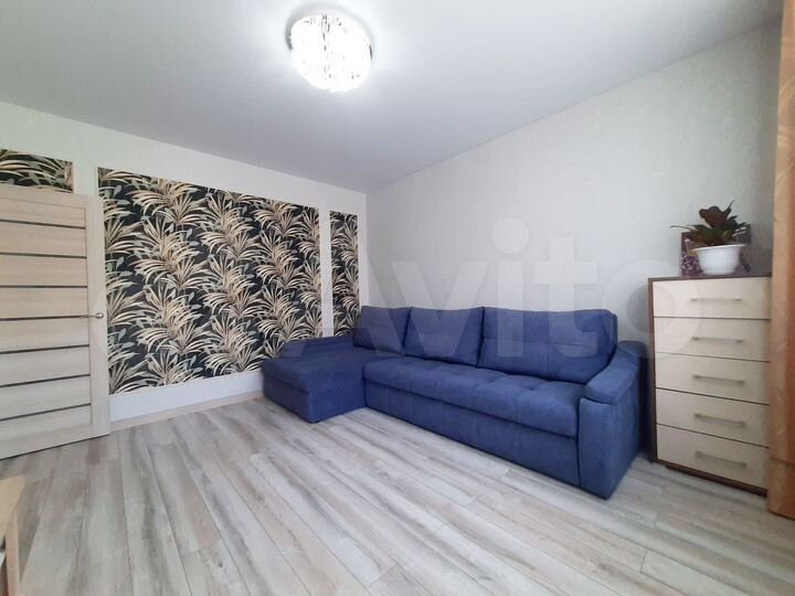 2-к. квартира, 54 м², 1/12 эт.