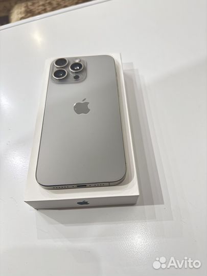 iPhone 15 Pro Max, 256 ГБ