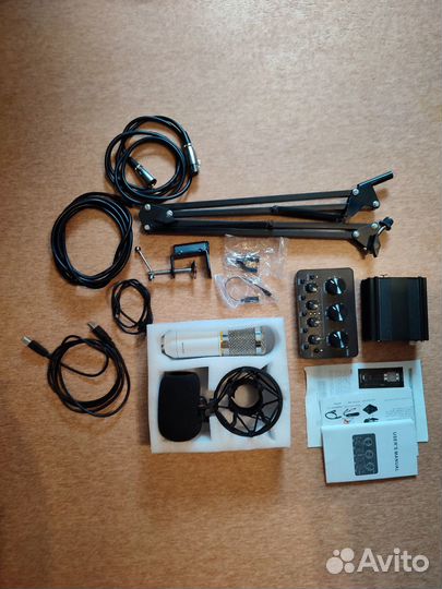 Микрофон bm 800 с питанием и звуковой картой