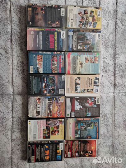 Видеокассеты