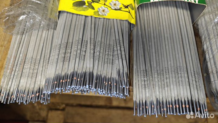 Инвертор сварочный (набор сварщика)