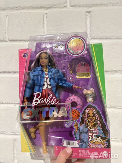 Кукла barbie Экстра в платье
