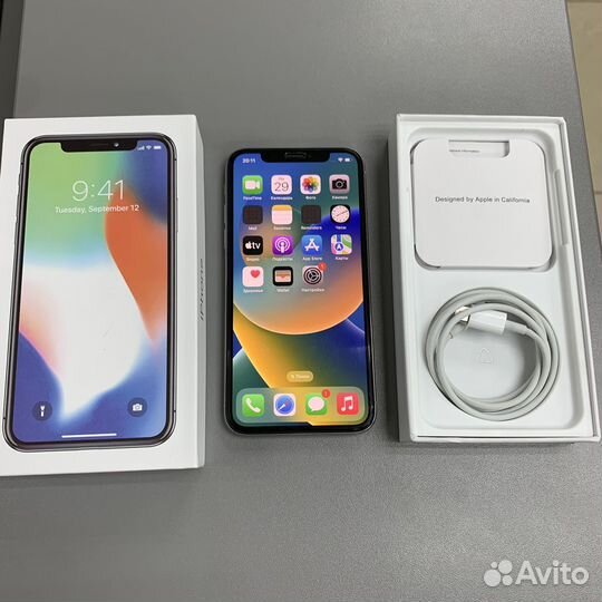 iPhone X, 64 ГБ