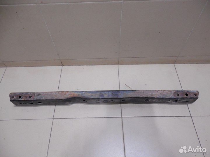 Балка передняя поперечная Hi Lux 2015