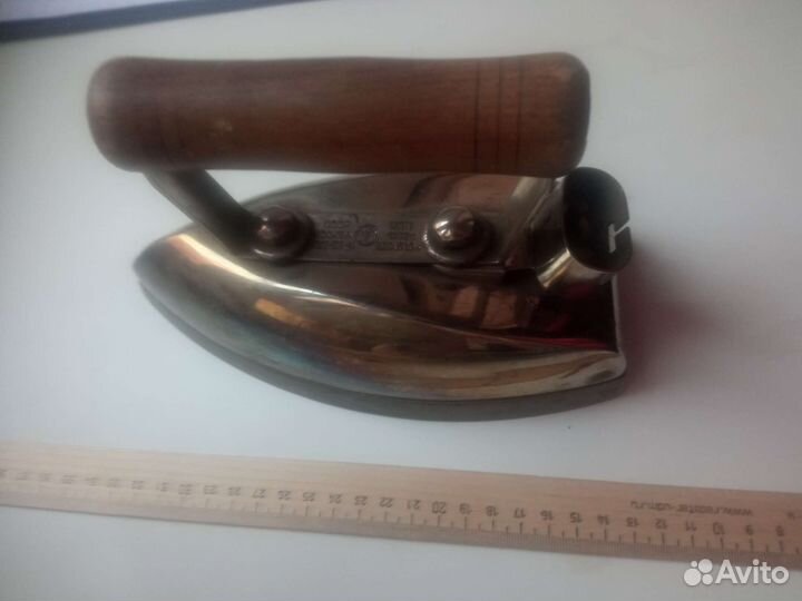 Ретро утюг 1952 год