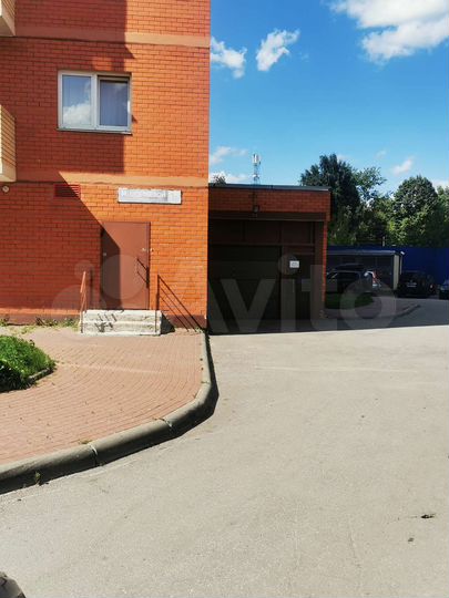 Машиноместо, 17 м²