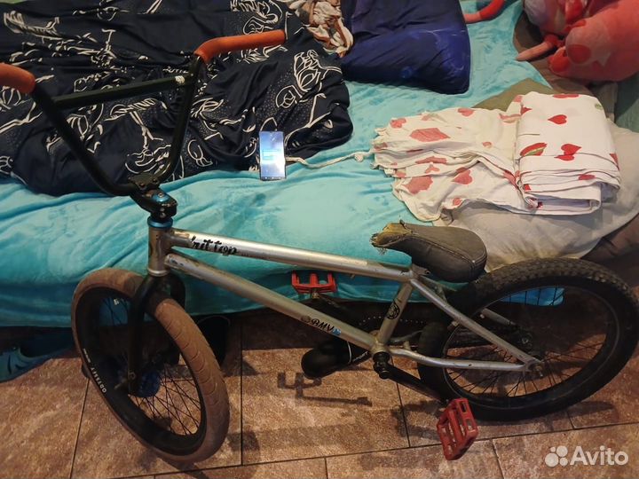 Трюковой велосипед бмх