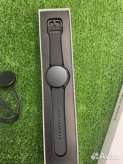 Смарт-часы Samsung Galaxy Watch 4, 40мм