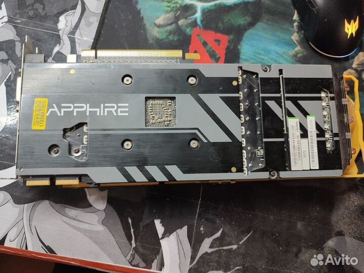 Видеокарта Sapphire Radeon R9 270x Toxic Видеокарт