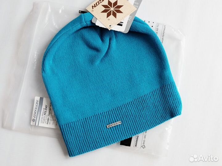 Шапка вязаная 