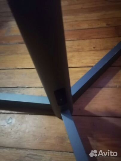 Loewe GSM 7 стойка для телевизора моторизованная