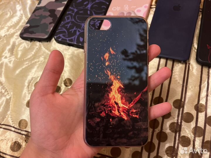 Чехлы на iPhone 7, 8, SE 2020