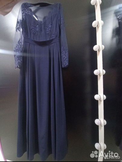 Вечернее платье