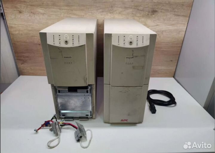 Ибп APC Smart-UPS SU2200inet 1600 Вт