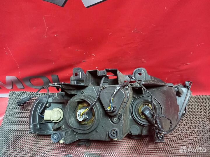 Фара правая BMW X5 E53