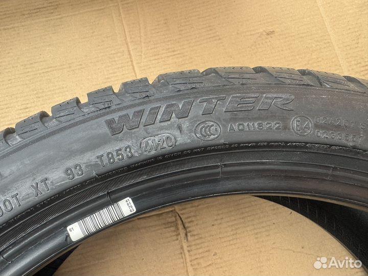 Pirelli Winter Sottozero 3 245/40 R19 98V