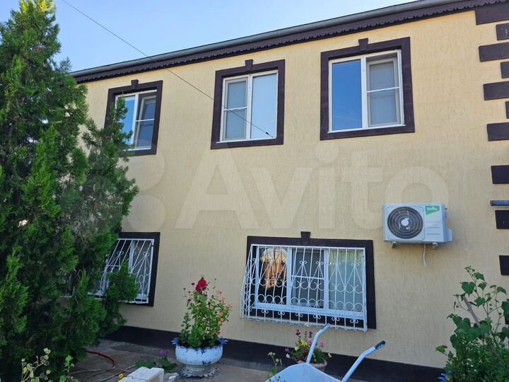 Коттедж 154,3 м² на участке 6,9 сот.