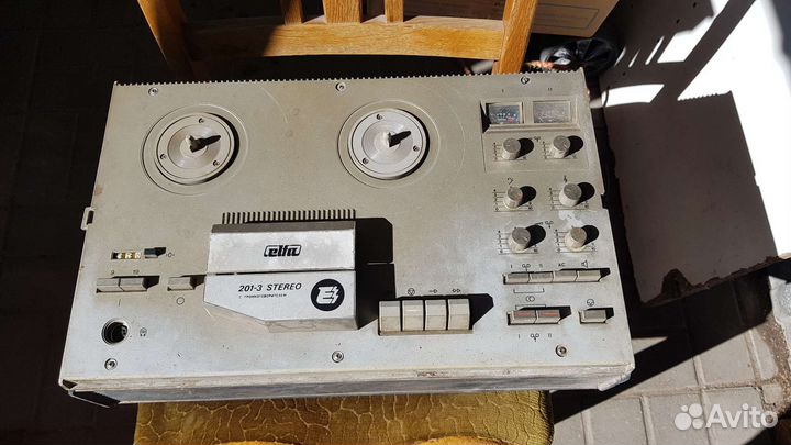 Катушечный магнитофон