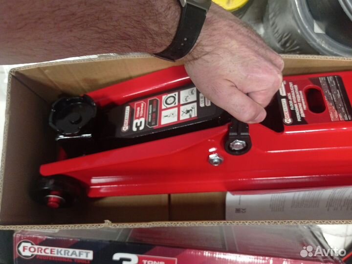 Домкрат гидравлический подкатной усиленный 2 тонны