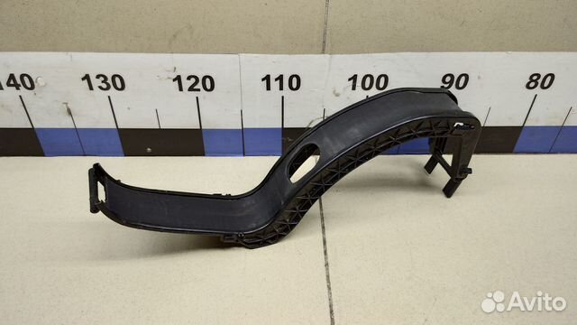 Накладка рычага стояночного тормоза Yeti 2009