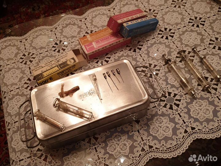 Шприцы многоразовые металл, стекло СССР новые