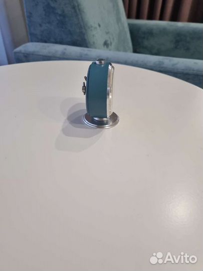 Слава часы и будильник 11 камней. ссср. Оригинал