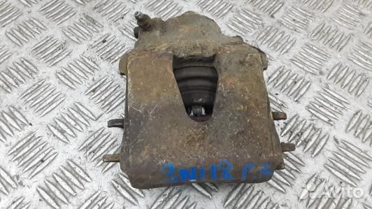 Суппорт тормозной передний правый skoda octavia A5