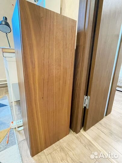 Полка настенная навесная закрытая BoConcept